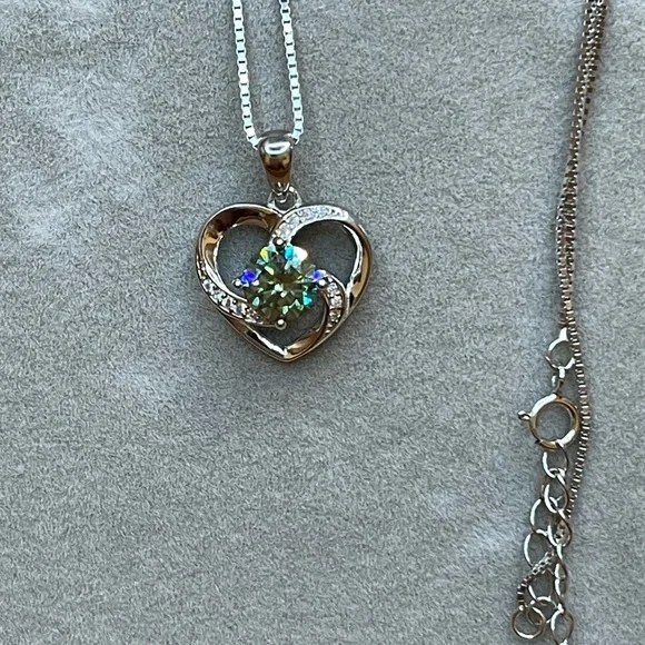 1ct Blue Green GRA Certified Round Cut Moissanite Diamond Heart Silver Necklace